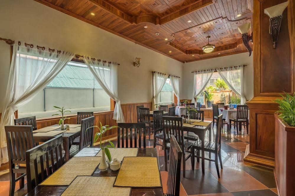 Kingfisher Angkor Hotel Siem Reap Exterior foto